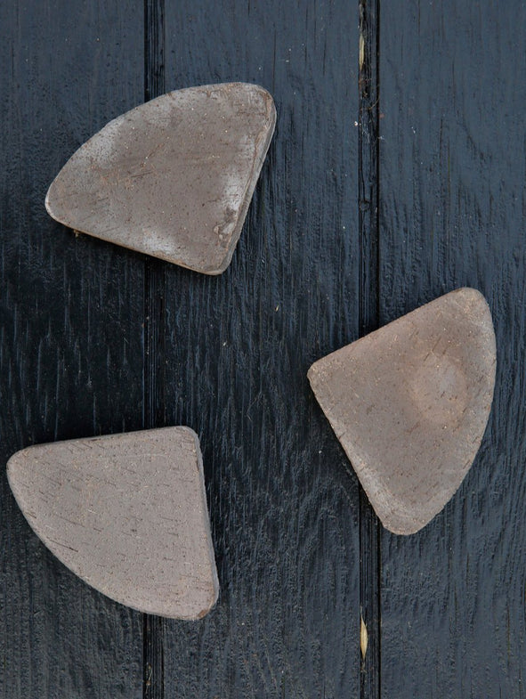 Triangle Pot Feet
